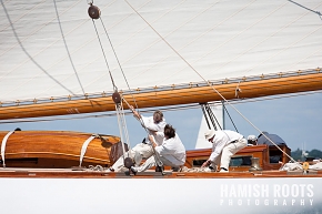 /gallery/cache/classic%20sailing/HRR20100706-444_290_cw290_ch193_thumb.jpg