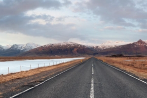 /gallery/cache/travel/iceland/nowhere-road-1-617_290_cw290_ch193_thumb.jpg